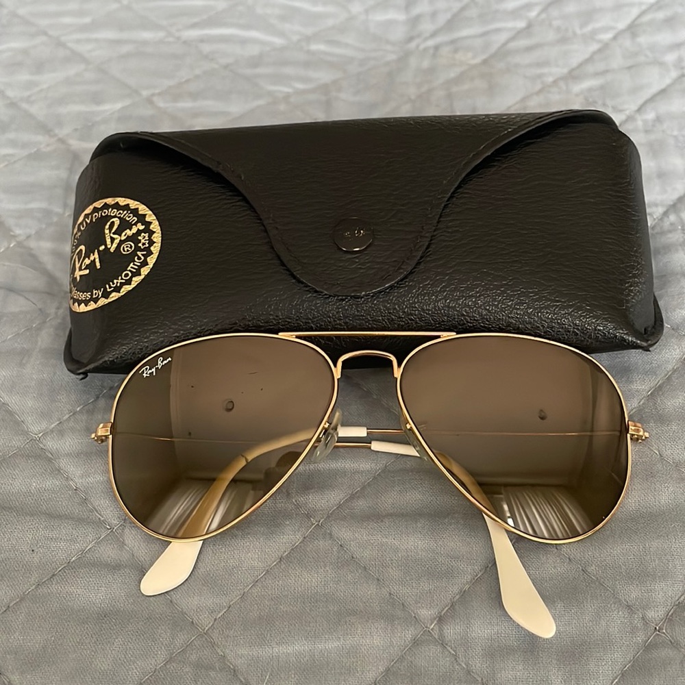 Ray-ban Aviator Sunglasses with case